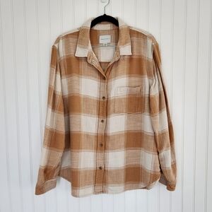 Plaid Button-Up Shirt in Brown and Cream